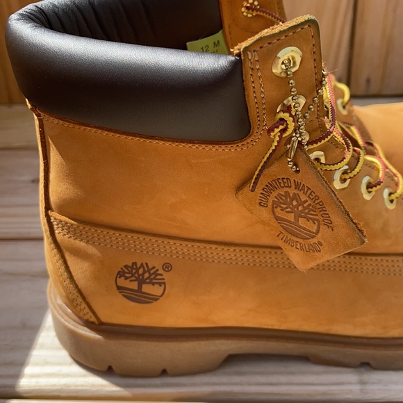 Men Timberlands - Picture 3 of 7